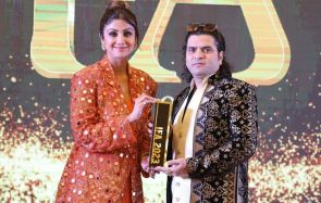 Mr. Naseem Khan received the IFA Award 2023 from Ms. Shilpa Shetty Kundra