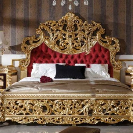 Carved King Size Bed Manufacturers, Suppliers in Goa