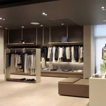 High End Retail Brands Showroom Manufacturers, Suppliers in West Bengal