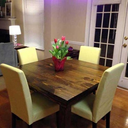 Hosting Square Dining Table Manufacturers, Suppliers in Gujarat