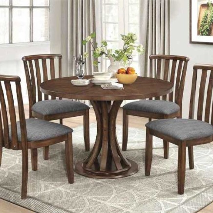 Stylish Round Wooden Dining Table Manufacturers, Suppliers in Chandigarh