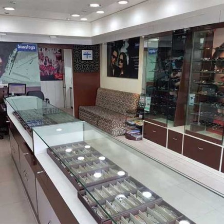 Super Standard Optical Interior Manufacturers, Suppliers in Aligarh